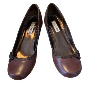 𝅺steve Madden Low Heel